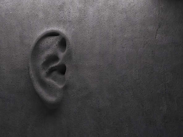 Ear listen wall_crop